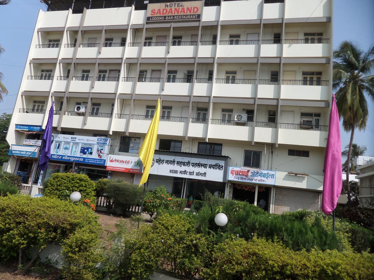 Hotel Sadanand Sāngli Esterno foto