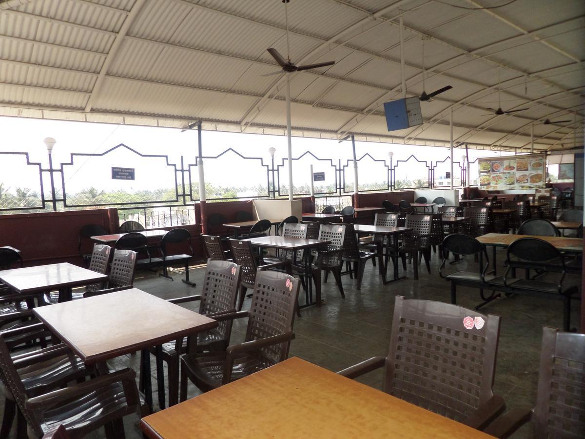 Hotel Sadanand Sāngli Esterno foto