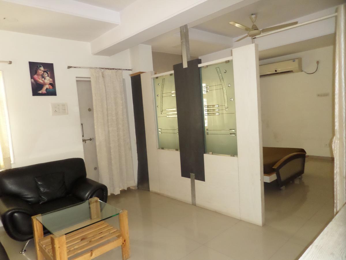Hotel Sadanand Sāngli Esterno foto