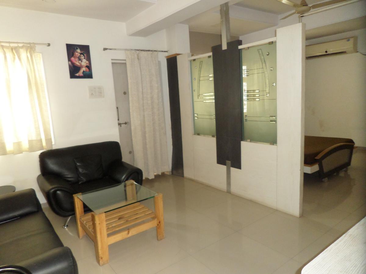 Hotel Sadanand Sāngli Esterno foto