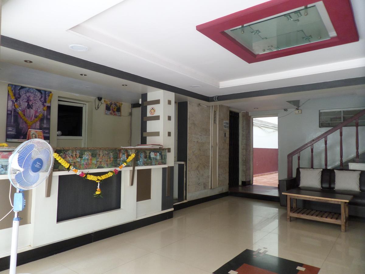 Hotel Sadanand Sāngli Esterno foto