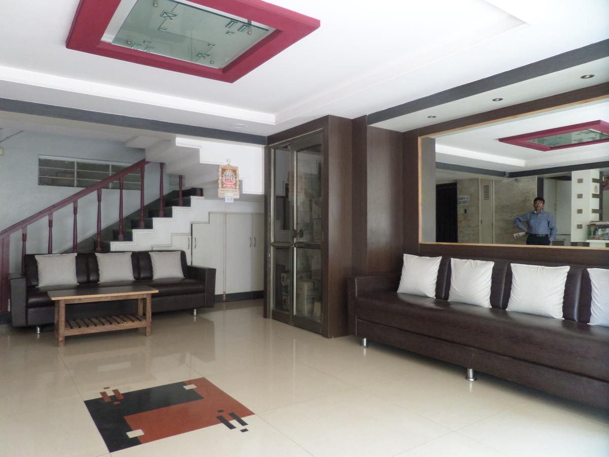 Hotel Sadanand Sāngli Esterno foto