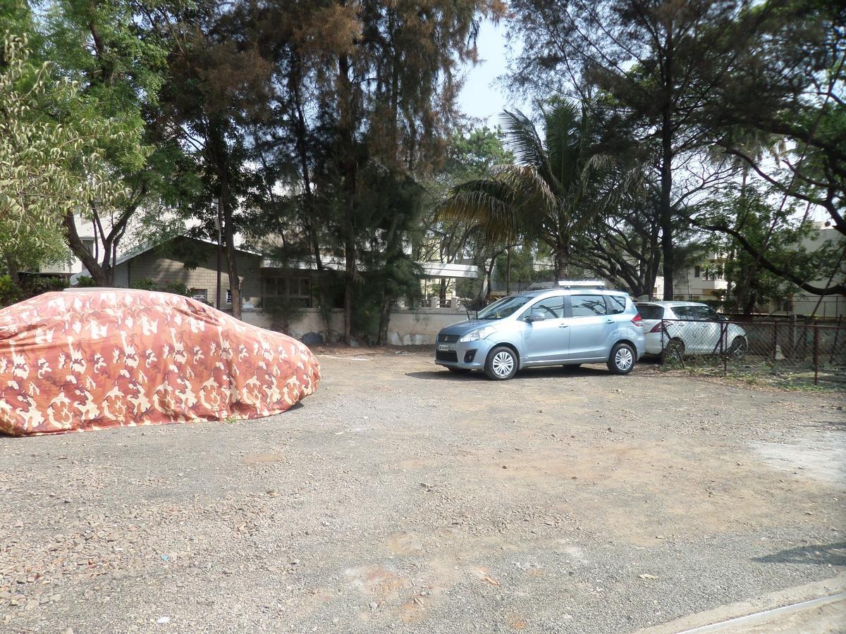 Hotel Sadanand Sāngli Esterno foto